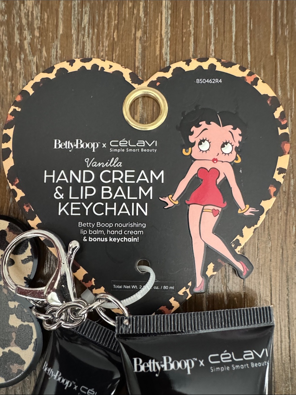 Betty Boop x Célavi Vanilla Hand Cream, Lip Balm Set & Keychain/Bag charm - Picture 3 of 6